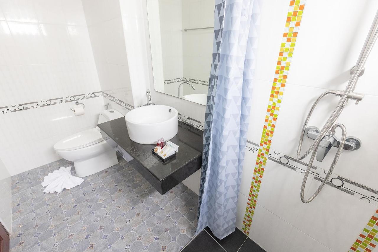 The Chic Patong Otel Dış mekan fotoğraf